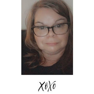 Meet your Posher, Michele